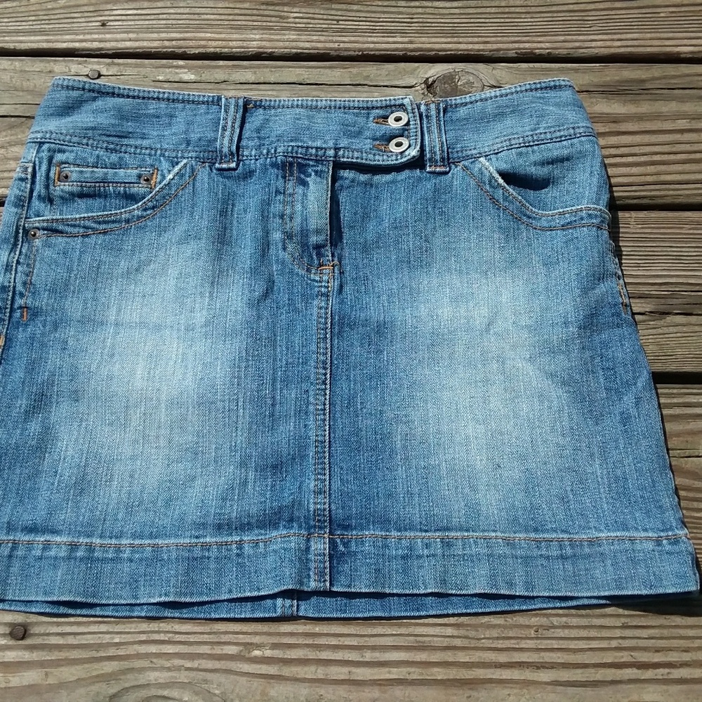 ANN TAYLOR LOFT Denim Skirt sz 8